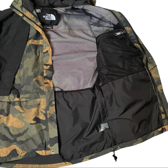 THE NORTH FACE 1994 Retro Mountain Light Jacket - Picture 6 of 15